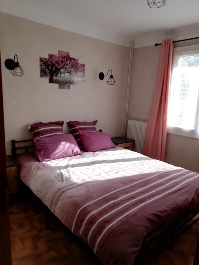 Gites En Cevennes "Chez Steloune" Genolhac Esterno foto