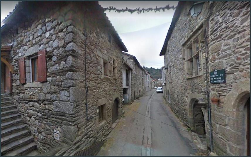 Gites En Cevennes "Chez Steloune" Genolhac Esterno foto