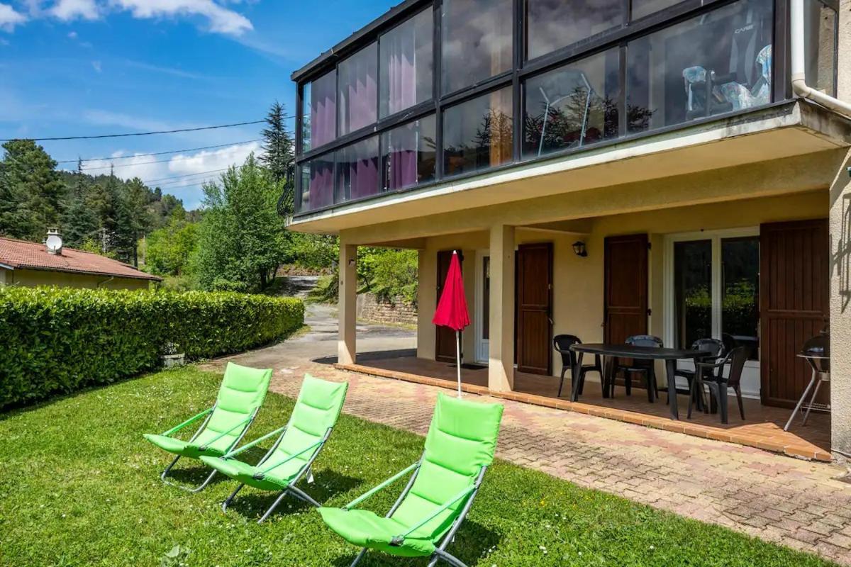 Gites En Cevennes "Chez Steloune" Genolhac Esterno foto
